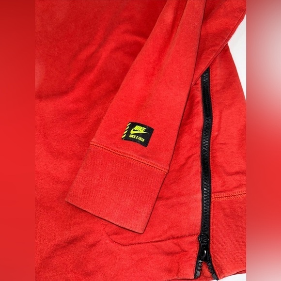 Nike Mens Track And Field Crewneck Sweatshirt Orange Large - Picture 4 of 8